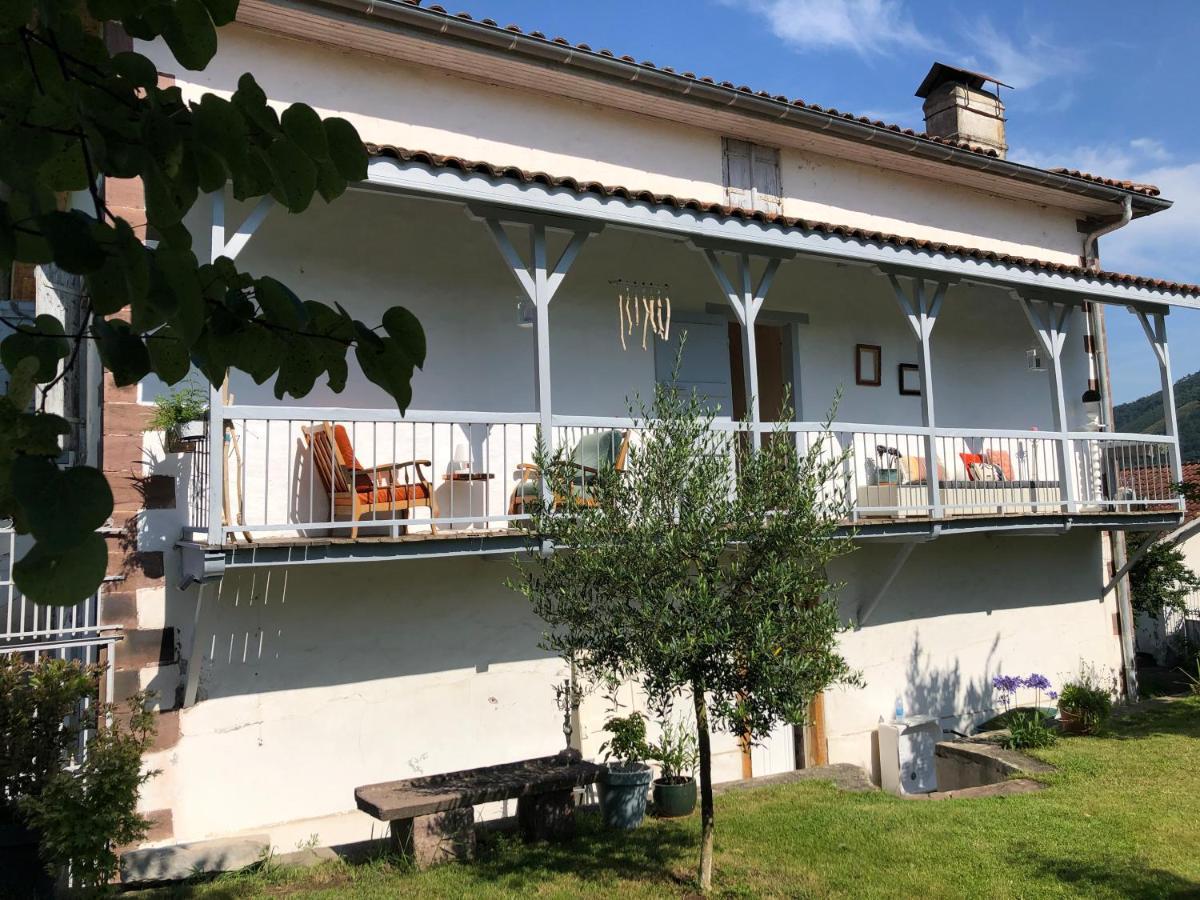Maison D'Hotes Larraldia Uhart-Cize Exteriér fotografie